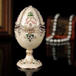 FREE QIFU Easter Egg Jewelry Box /decoration accessory with surprise